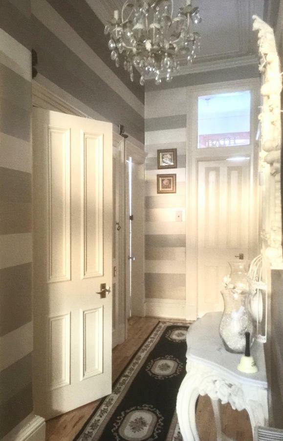 Marchhall Accommodation Эдинбург Экстерьер фото